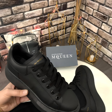 Маратонки Alexander McQueen
