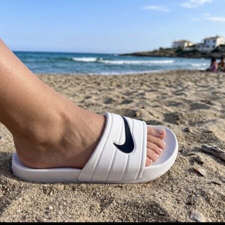 Бели Унисекс Чехли Nike
