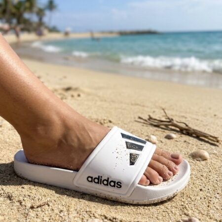 Класически Бели Унисекс Чехли Adidas