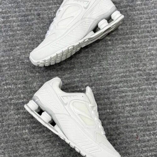Nike Shox "Triple White"